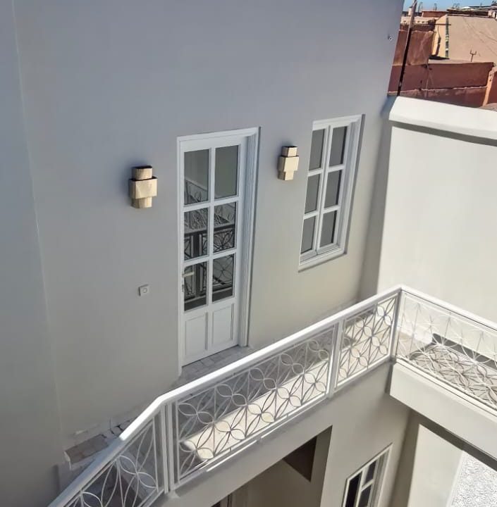 164e2366-98a9-4828-a7ee-2630f00a9e63